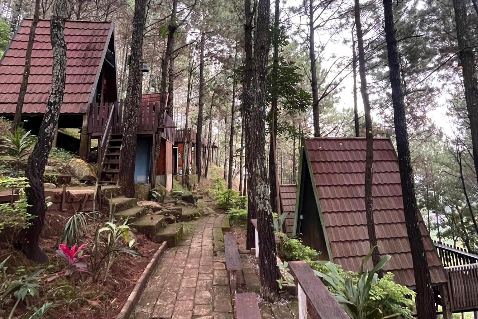 Alas Pacet By Twospaces, Mojokerto Ngoại thất bức ảnh