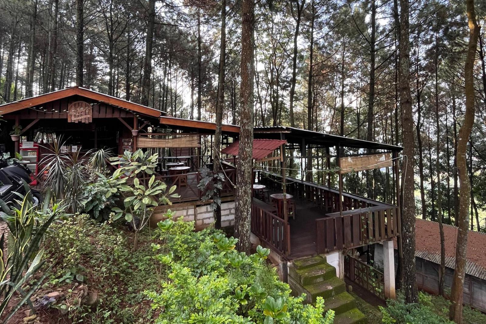 Alas Pacet By Twospaces, Mojokerto Ngoại thất bức ảnh
